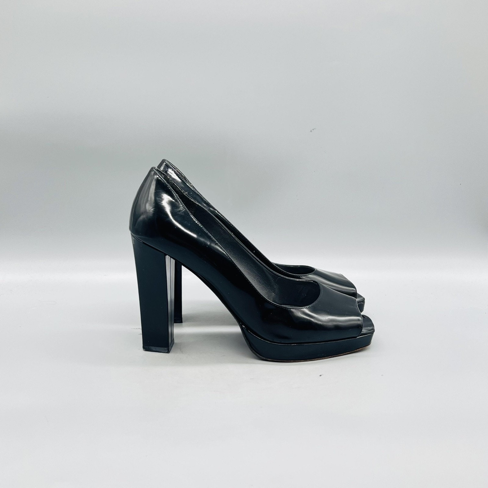 Stuart Weitzman Shoes Womens 8 Black Patent Platform Peep Toe Block Heel Pumps